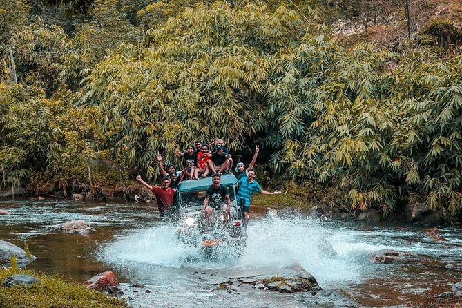 1 Day Activity Adventure Trekking Kerala - Boarding the jeep at Anakulam Junction