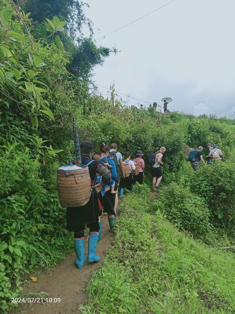 1 DAY Trek the Most Beautiful Villages of Sapa & Local Guide - How hard is the 12 km trek?