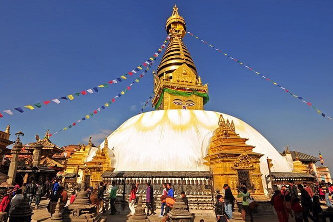 10-Day Cultural Trek in Langtang - Returning through the valley