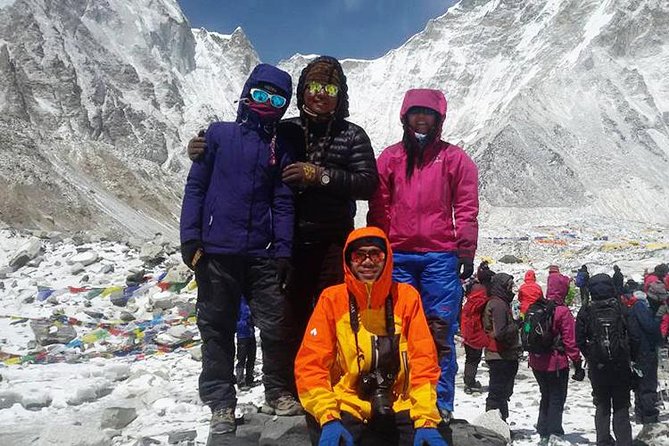 10 Days Everest Base Camp Trek - Phakding to Namche, the first serious walking day