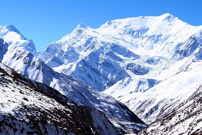13 Days Trekking in Annapurna Circuit - Day 6: Chame to Lower Pisang
