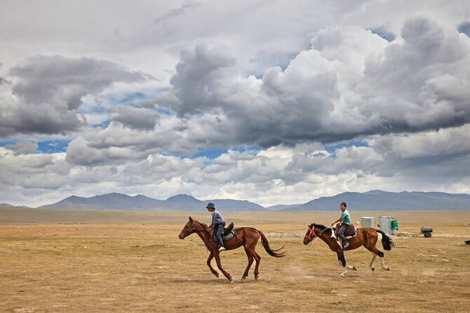 14 Day Epic Kyrgyzstan Trek in Tian Shan and Pamir Alay Mountains - Why this route works for a first Kyrgyzstan trek