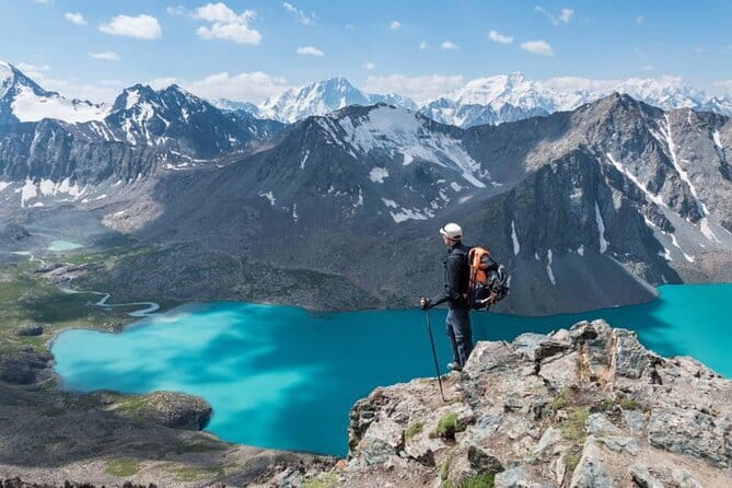 14 Day Epic Kyrgyzstan Trek in Tian Shan and Pamir Alay Mountains - Days 9 to 13: The Alay Mountains and high southern passes