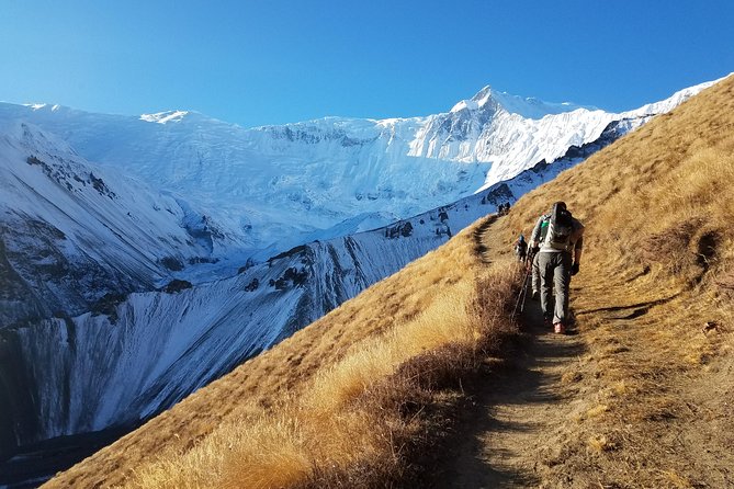 18 days Tilicho Lake and Thorungla Pass trek in Annapurna Region - The Tilicho Lake day