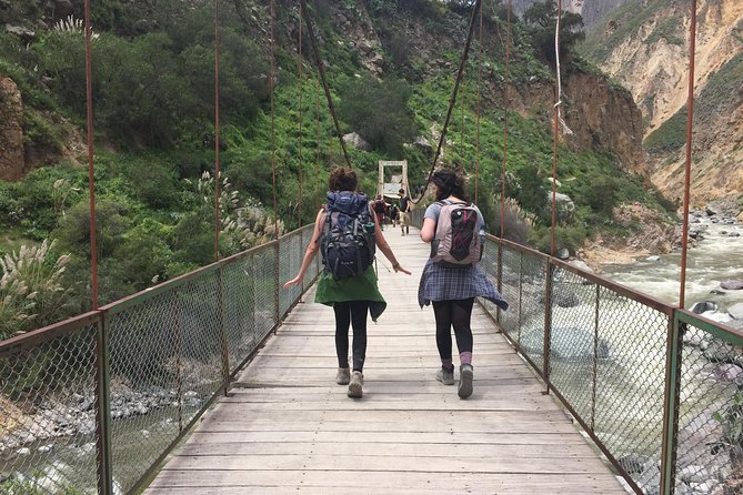 2 Day 1 Night Trek / Colca Canyon - Chacapi hot springs and the ride back to Arequipa