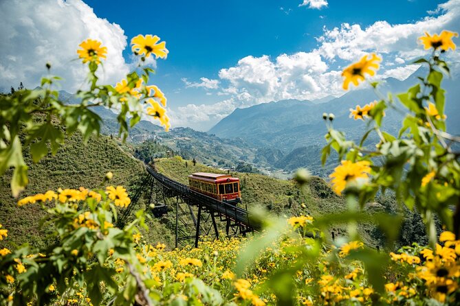 2-day Sapa Trekking & Fansipan Cable Car & Bus from Hanoi - An afternoon walk to an ethnic village