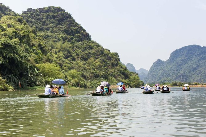 2-day Sapa Trekking from Hanoi and Return - Y Linh Ho begins the main trekking day