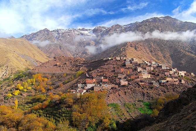 2 Day trekking in Atlas Mountains and Berber Villages From Marrakech guided trek - Leaving Marrakech for the Imlil Valley