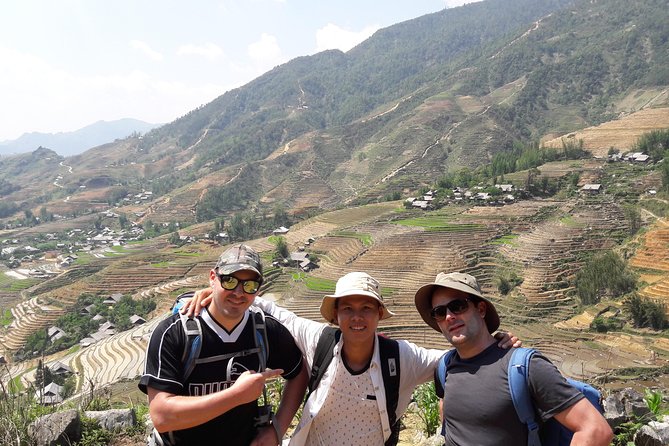 2 days authentic trekking tour in Sapa ( Homestay - Less touristy ) - The wooden homestay and what to expect at night