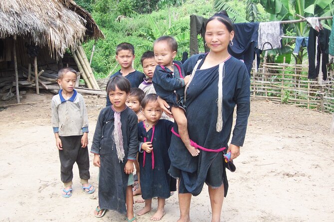 2 Days Multi Adventure in Nam Ha NPA: Trek and Kayak - Nalan Tai village and a Lao picnic lunch