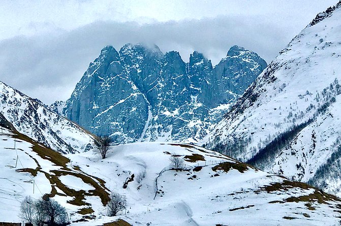 2 Days Private Tour to Kazbegi and Juta Village with Trekking - Food, transport, and what the $270 price covers