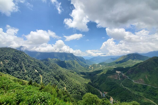 2-Days Sapa Trekking and Overnight in Tavan Village - One hour in Sapa before the long return