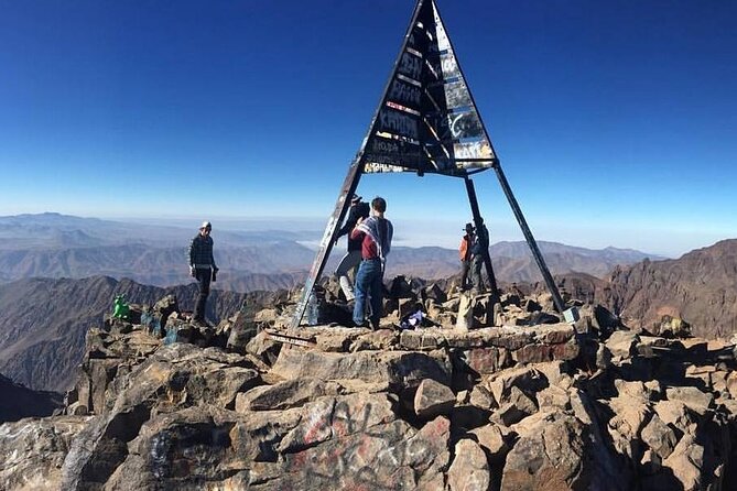2-Days Toubkal Trek from Marrakech with Local Guide - What the private format really changes
