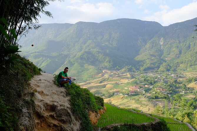 2D1N Buffalo trek by Hmong Sister House and Trekking - A sunrise departure and the walk downhill