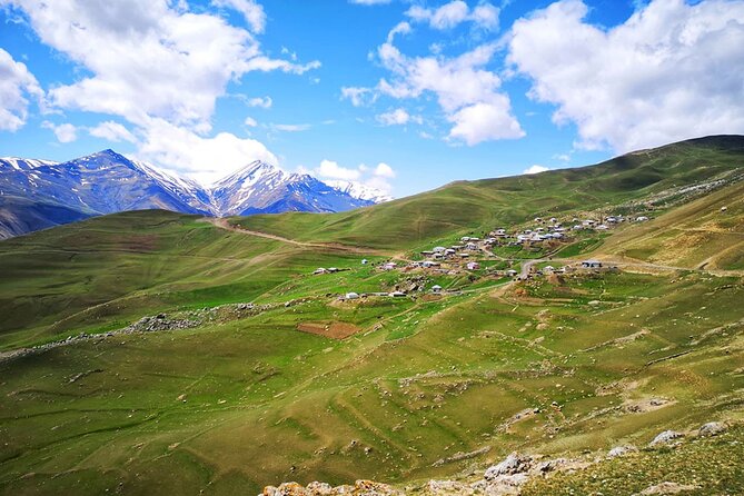 3-Day Hiking & Trekking Tour Remote Villages in Guba Azerbaijan - Day one: From Baku to the steep trail for Griz