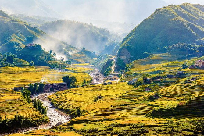 3-Day Sapa Real Valley View Homestay & Fansipan–Roof of Indochina - Day two: breakfast, Sapa town, and Fansipan