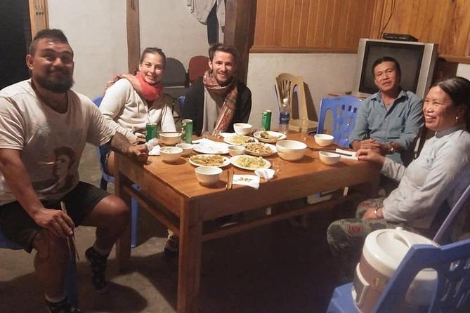 3-Day Trek in Amazing Muong Hoa Valley & ethnic Homestay - Day two: Ta Van, bamboo forest, and Giang Ta Chai