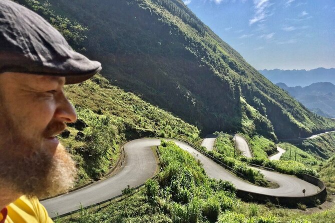 3-day Trekking in Ha Giang - Dong Van Karst Plateau - Day 3: Meo Vac, the Sunday market, and Lung Tam