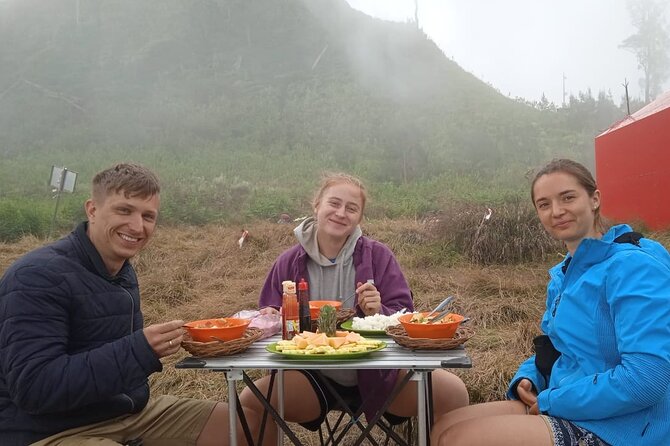 3D 2N Mount Rinjani Trekking Tour To Summit And Lake - What the $235 price really covers