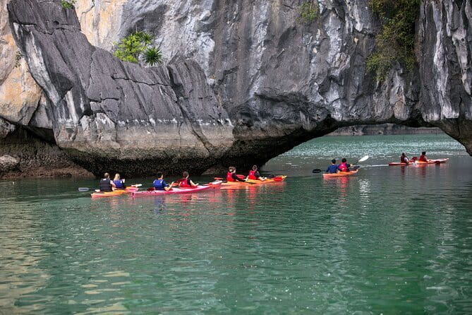 3Day Kayak & Trek to Ha Long Bay and Tamcoc (the 2nd day private) - Kayaking through limestone lanes