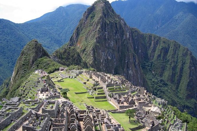 4-Day Salkantay Trek to Machu Picchu - Day 1: Humantay Lake and a cold night at 3,920 meters