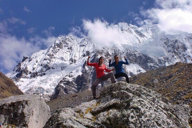4-Day Salkantay Trek to Machu Picchu - Day 3: From mountain paths to Aguas Calientes