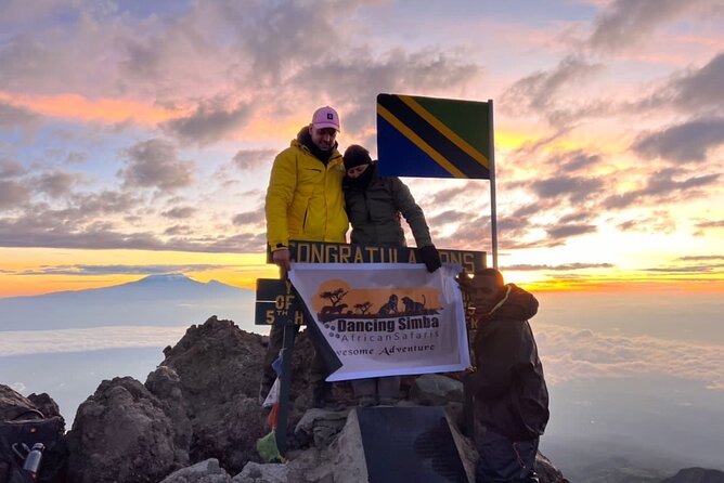 4 Days best Mount meru trekking - What the $1,189 group price really covers