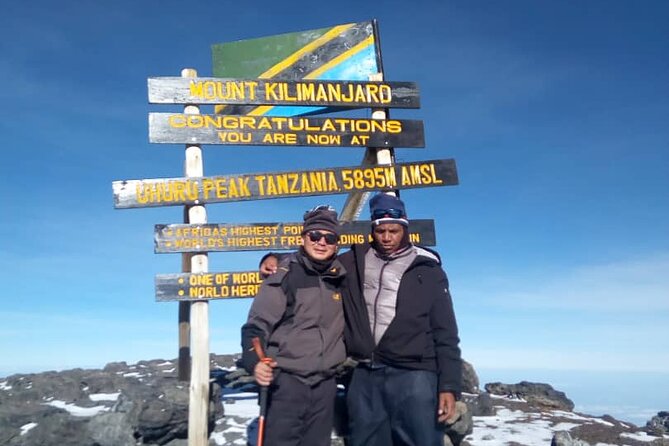 5 Days Marangu Route Kilimanjaro Trekking - Day 3: The saddle between Mawenzi and Kibo