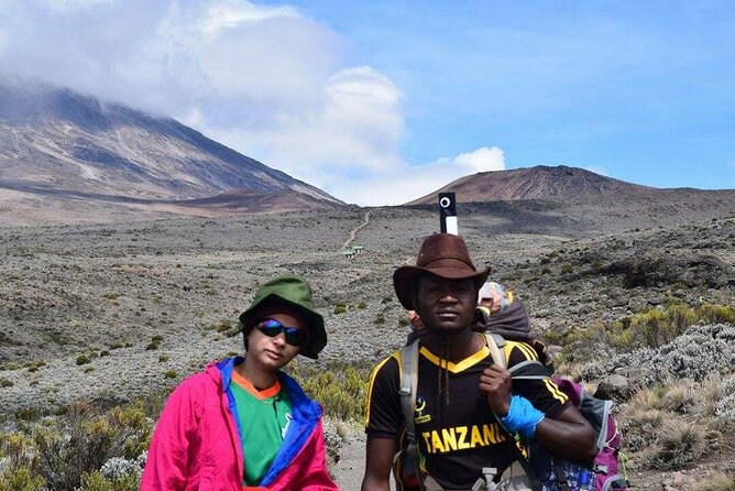 5 Days Marangu Route - Mount Kilimanjaro Trek - Day 5: The midnight climb to Gillman’s Point and Uhuru Peak
