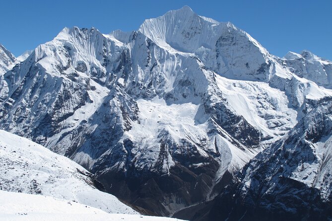 7 Days Langtang Valley Trek from Kathmandu - Day 1: Seven hours by road to Syabrubesi