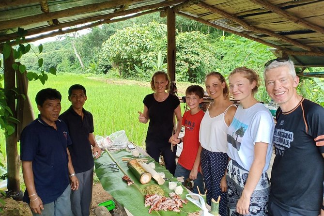 Akha private eco-trekking 2 days 1 night Chiang Rai - Dinner and a night in the Akha village