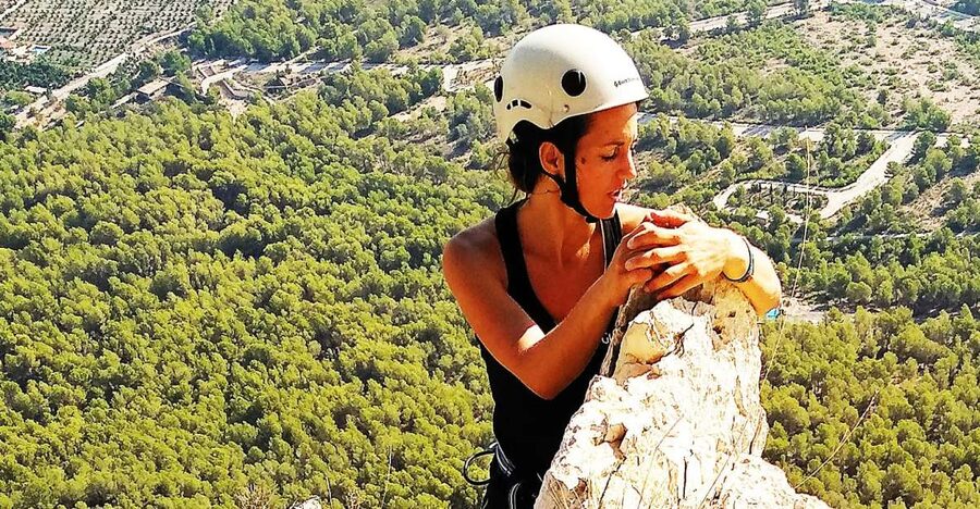 Alicante: Via Ferrata del Ponoig Guided Trek and Climb - Starting at Parking Vía Ferrata Ponoig