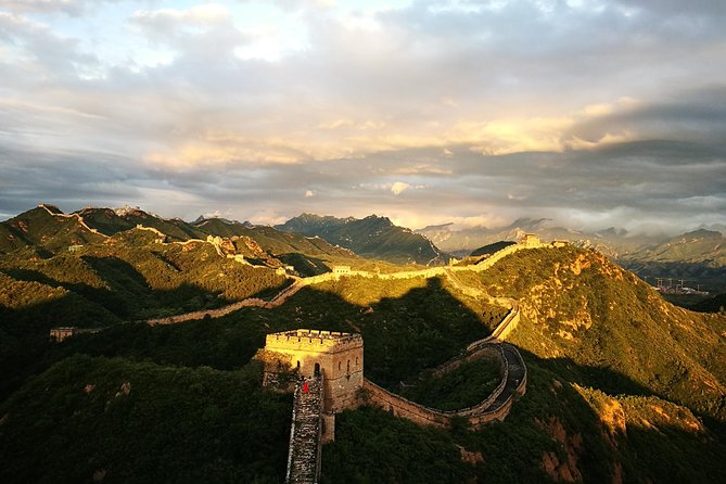 All Inclusive Private 2-Day Trip: Greatwall Trek from Gubeikou to Jinshanling - Local meals and the farmhouse overnight