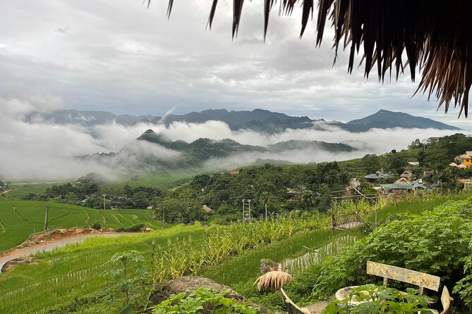 Amazing Mai Chau - Pu Luong 3 days: Waterfall, Rafting & Trekking - Food, lodging, and the daily rhythm