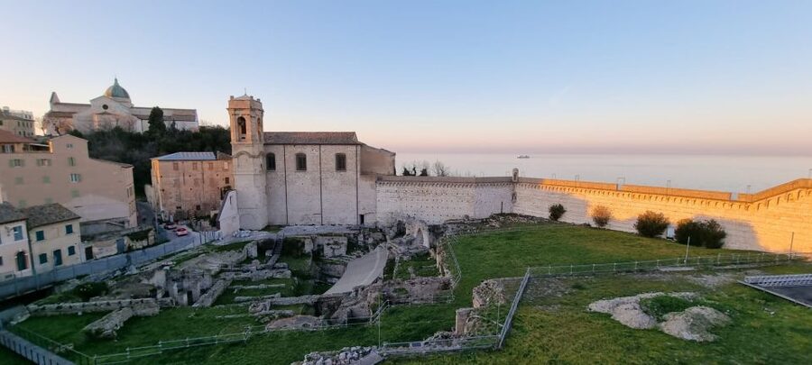 Ancona: Urban Trek Tour with Wine and Food Tasting - Roman Ancona at the amphitheatre