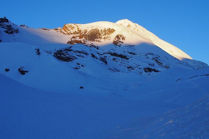 Annapurna Circuit Short Trek - Guide support is the strongest part of the experience