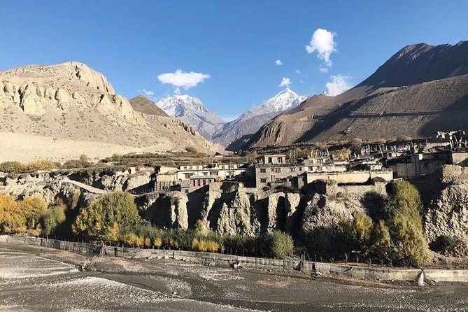 Annapurna Circuit Trek with Heritage Highlights - Forests and rock walls lead to Pisang and Manang