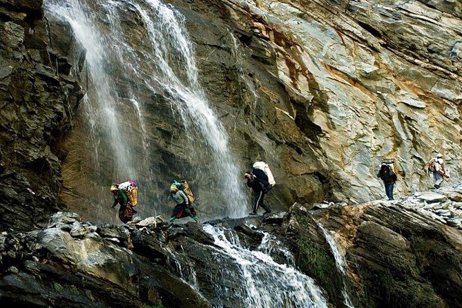 Annapurna Circuit Trek with Heritage Highlights - Pokhara adds lakes, caves, and mountain views