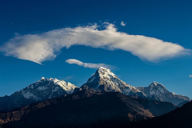 Annapurna Circuit Trek with Tilicho lake 17 Days - The route toward Manang and Mustang