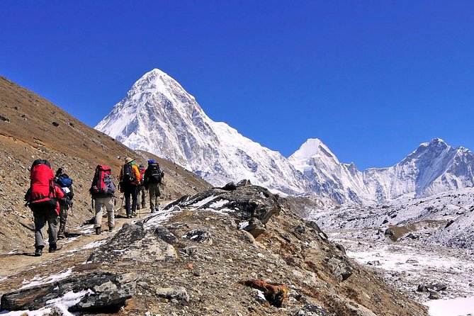 Annapurna Circuit Trek with Tilicho lake 17 Days - Moving from Kathmandu toward the Annapurna region