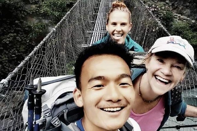 Annapurna Circuit Trekking -17 Days - Crossing Thorung La and descending to Muktinath