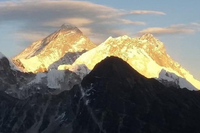 Annapurna Poon hill Sunrise Trek - Day 4: Rhododendron forest to Ghorepani