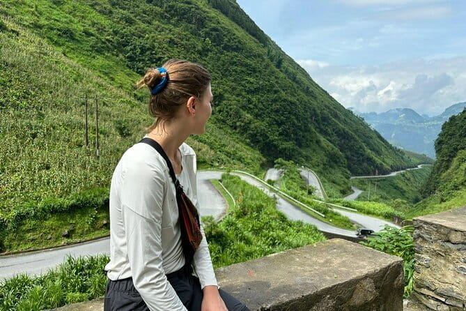 Asist From Ha Noi: 2 Day Ha Giang Loop Motorbike, Short Trekking - Day one: Bac Sum Pass, Quan Ba, and local craft