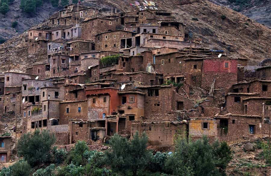 Atlas Mountains Trek Azzaden Valley And Imlil 2 Days - Day 1: Tizi Mzik and the route to Tizi Oussem