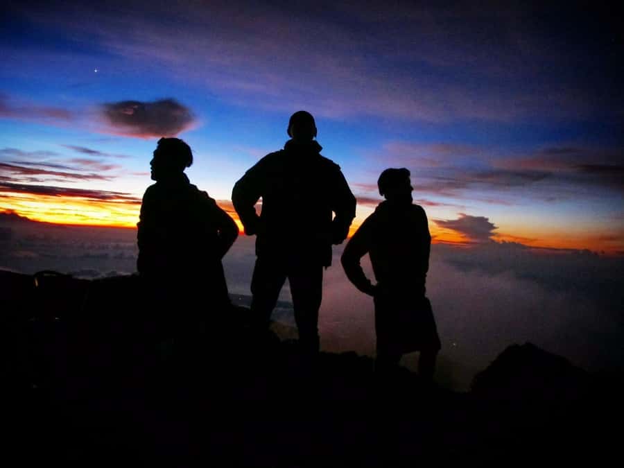 Bali: Mount Agung Sunrise Trekking Tour via Besakih Temple - Who should book this Mount Agung trek
