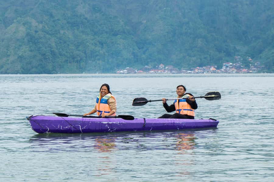 Bali: Mount Batur Sunrise Trek & Lake Batur Canoe Tour - A pre-dawn climb with a clear reward