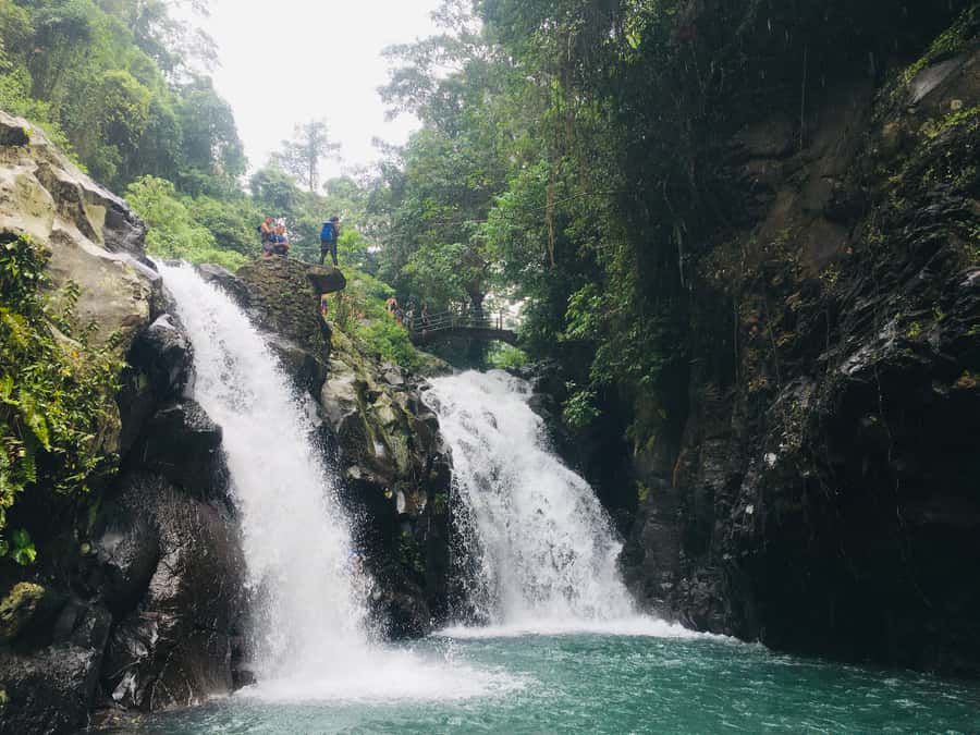 Bali: Sambangan Waterfalls Trekking, Sliding, & Jumping Trip - Simple food and helpful basecamp facilities