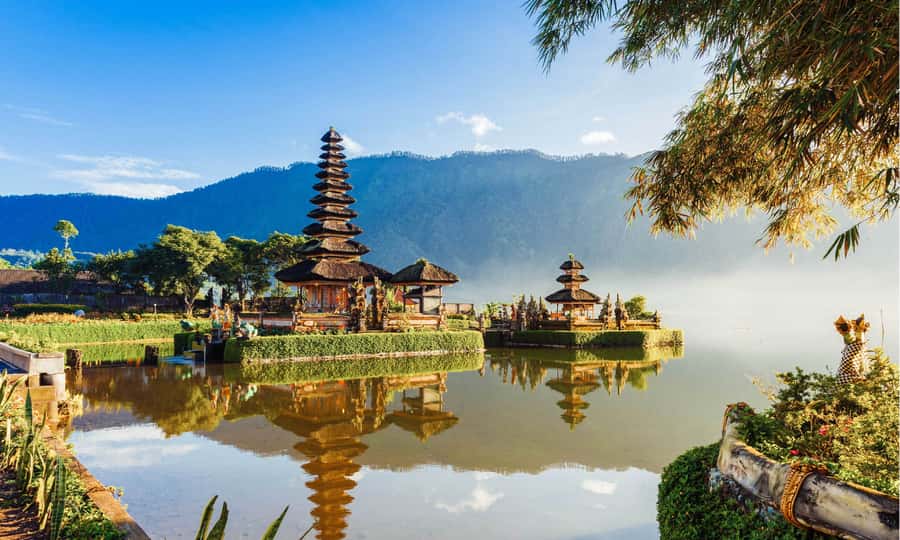 Bali: Twin Lakes, Handara Gates, and Forest Trekking Tour - Key points to know before booking