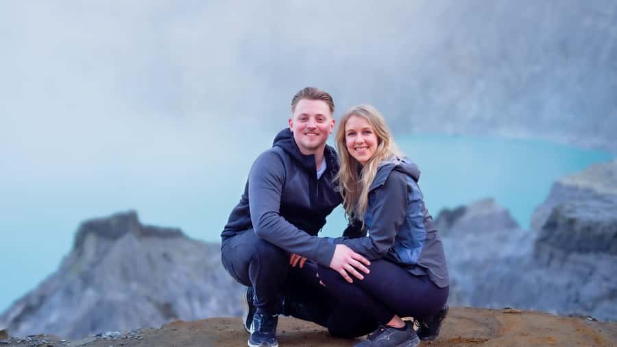 Banyuwangi: Ijen Crater Bluefire and Sunrise Guided Trek - The uphill trek through darkness