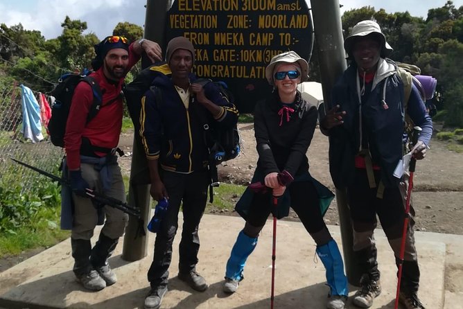 Best Kilimanjaro Adventure 7 days Machame route Trekking - Day five: Karanga to Barafu Camp